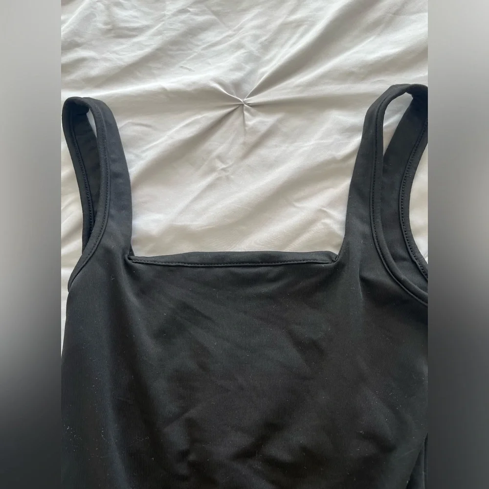 SHEIN black solid square neck tank bodysuit size 2(xs) - Picture 6 of 6